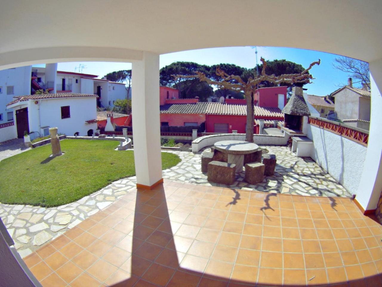 Vacay Apartamento Montgo, Agradable Jardin! En Costa Brava L'Escala! Zewnętrze zdjęcie